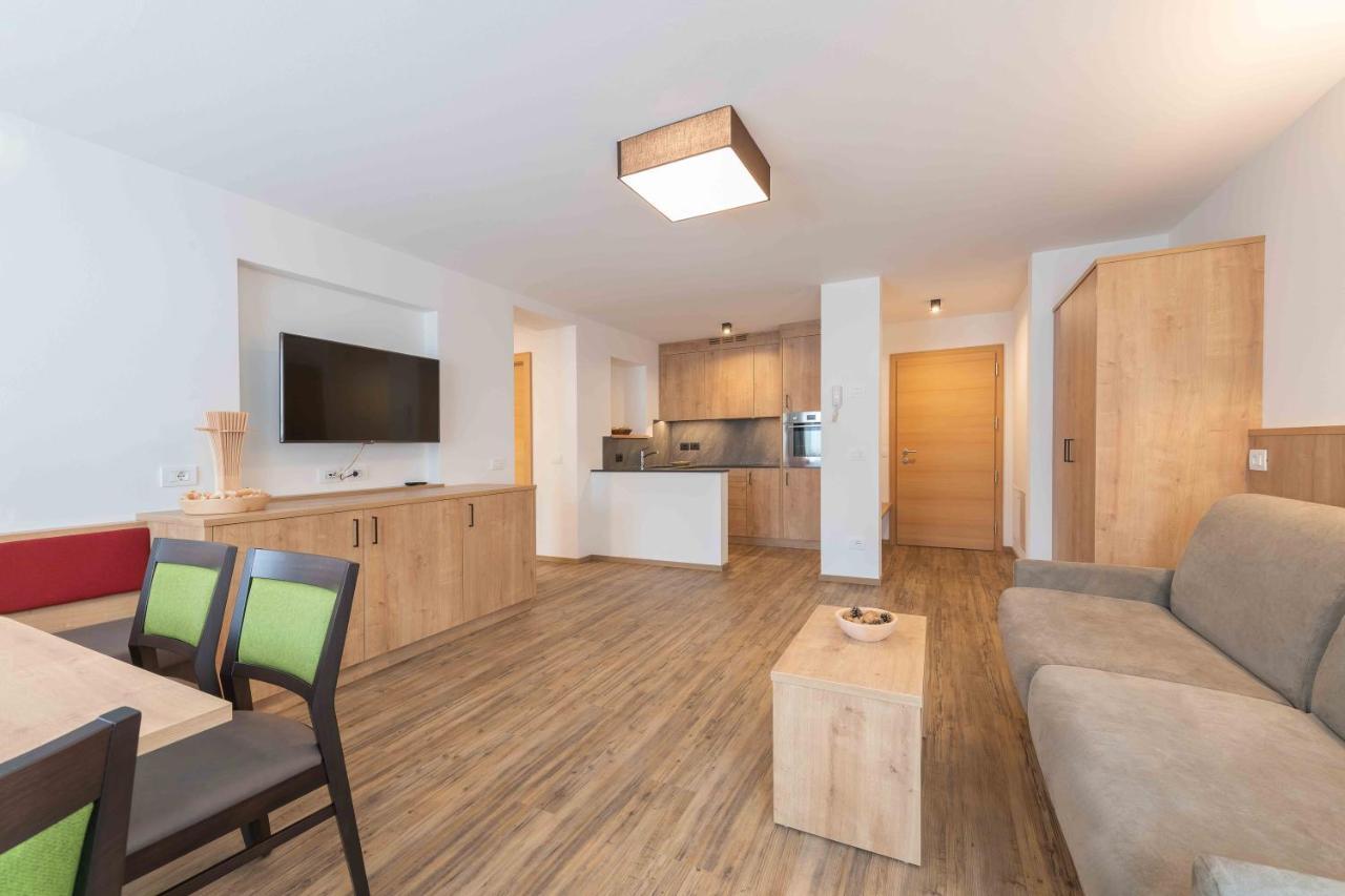 Residence Lersc Badia (South Tyrol) Exterior foto